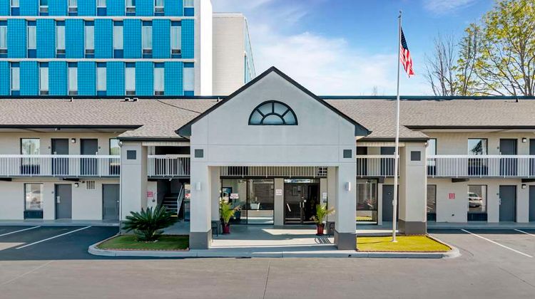 Econo Lodge Downtown Exterior