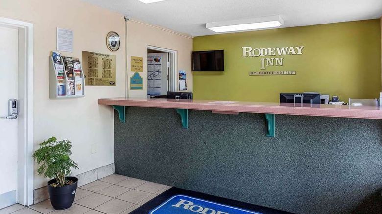 <b>Rodeway Inn - Augusta Lobby</b>. Images powered by <a href="https://iceportal.shijigroup.com/" title="IcePortal" target="_blank">IcePortal</a>.