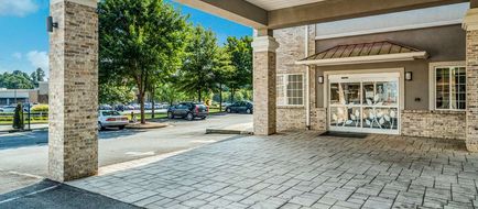 Sleep Inn & Suites Exterior