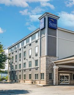 Sleep Inn & Suites