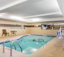 Sunsera Boutique Suites Pool