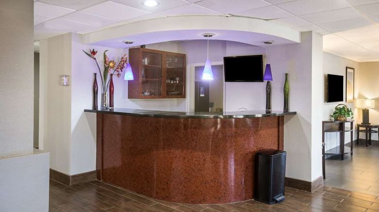 <b>Comfort Suites Other</b>. Images powered by <a href="https://iceportal.shijigroup.com/" title="IcePortal" target="_blank">IcePortal</a>.