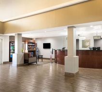 Comfort Suites Lobby