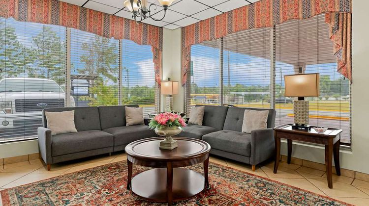 Quality Inn Americus Lobby