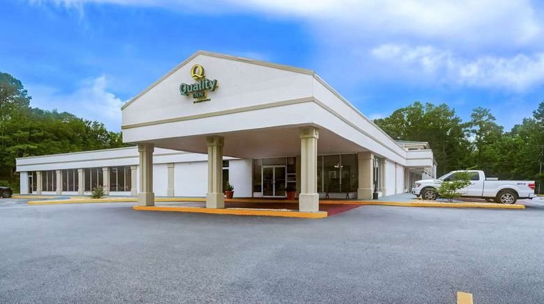 <b>Quality Inn Americus Exterior</b>. Images powered by <a href="https://iceportal.shijigroup.com/" title="IcePortal" target="_blank">IcePortal</a>.
