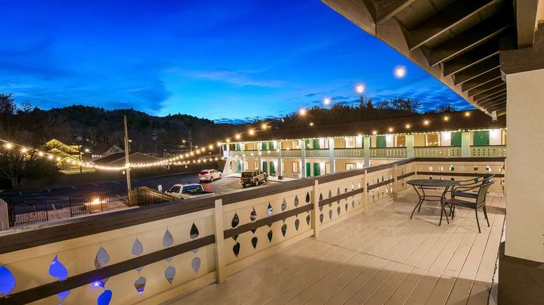 <b>Quality Inn Exterior</b>. Images powered by <a href="https://iceportal.shijigroup.com/" title="IcePortal" target="_blank">IcePortal</a>.