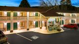 <b>Quality Inn Exterior</b>. Images powered by <a href="https://iceportal.shijigroup.com/" title="IcePortal" target="_blank">IcePortal</a>.