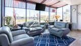 Econo Lodge Inn & Suites Macon Lobby