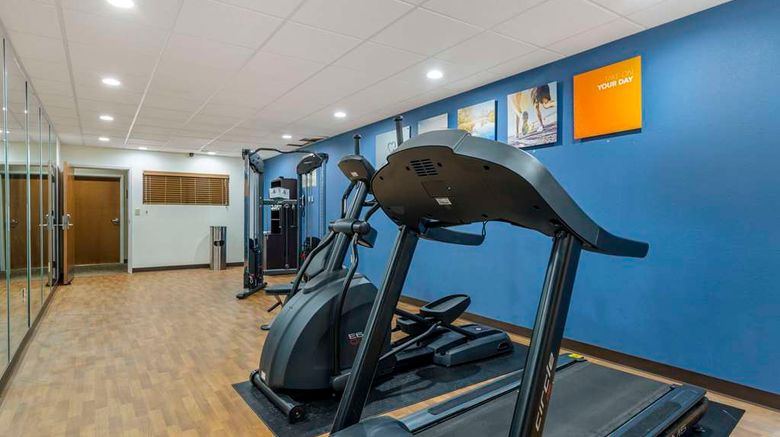 <b>Comfort Suites Macon Health</b>. Images powered by <a href="https://iceportal.shijigroup.com/" title="IcePortal" target="_blank">IcePortal</a>.