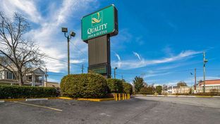 Quality Inn & Suites