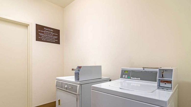 <b>Comfort Suites Other</b>. Images powered by <a href="https://iceportal.shijigroup.com/" title="IcePortal" target="_blank">IcePortal</a>.