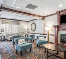 Sleep Inn & Suites Lobby