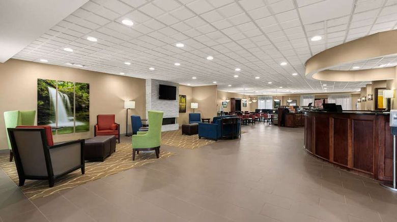 <b>Comfort Suites Commerce Lobby</b>. Images powered by <a href="https://iceportal.shijigroup.com/" title="IcePortal" target="_blank">IcePortal</a>.
