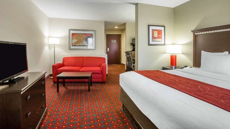 Comfort Suites Locust Grove-Atlanta S. Suite