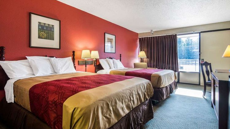 Econo Lodge Inn & Suites Dublin Room