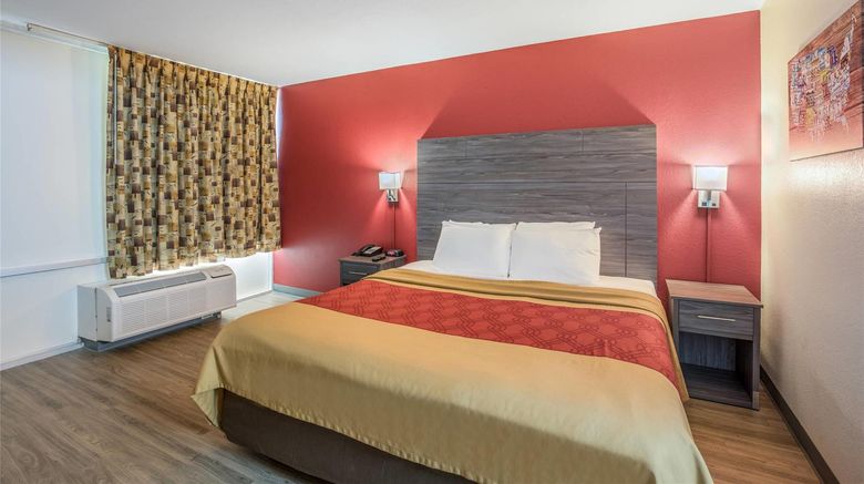 <b>Econo Lodge Thomasville Suite</b>. Images powered by <a href="https://iceportal.shijigroup.com/" title="IcePortal" target="_blank">IcePortal</a>.