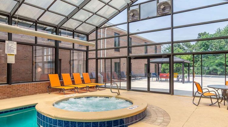Comfort Inn & Suites Pool