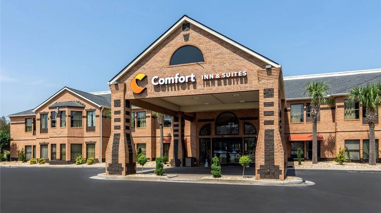 Comfort Inn & Suites Exterior