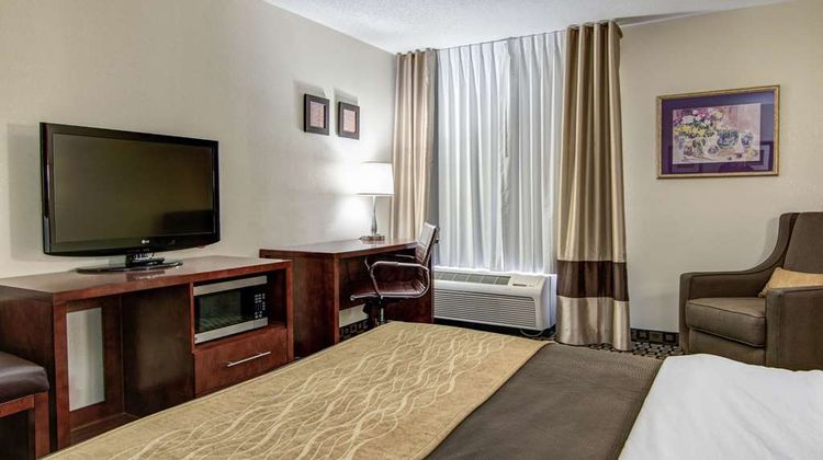 Comfort Inn and Suites Athens North Room