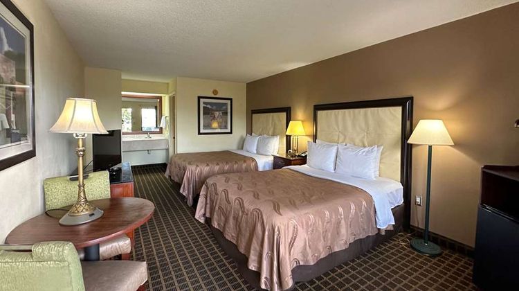 Quality Inn Byron Room
