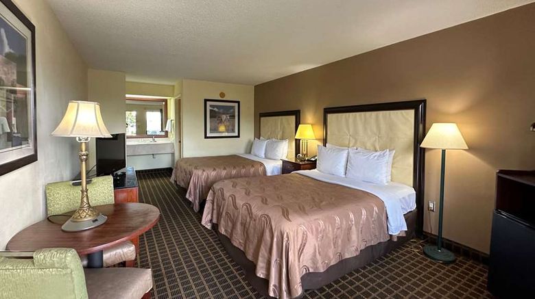 <b>Quality Inn Byron Room</b>. Images powered by <a href="https://iceportal.shijigroup.com/" title="IcePortal" target="_blank">IcePortal</a>.