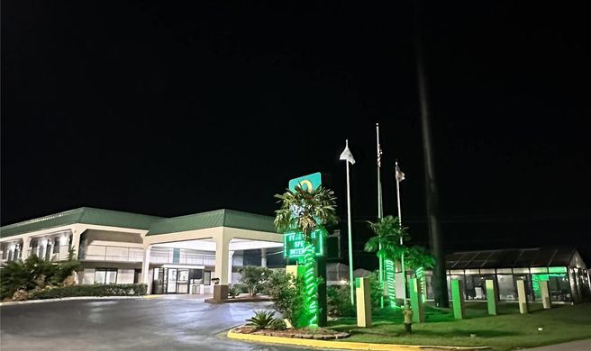 Quality Inn Byron Exterior