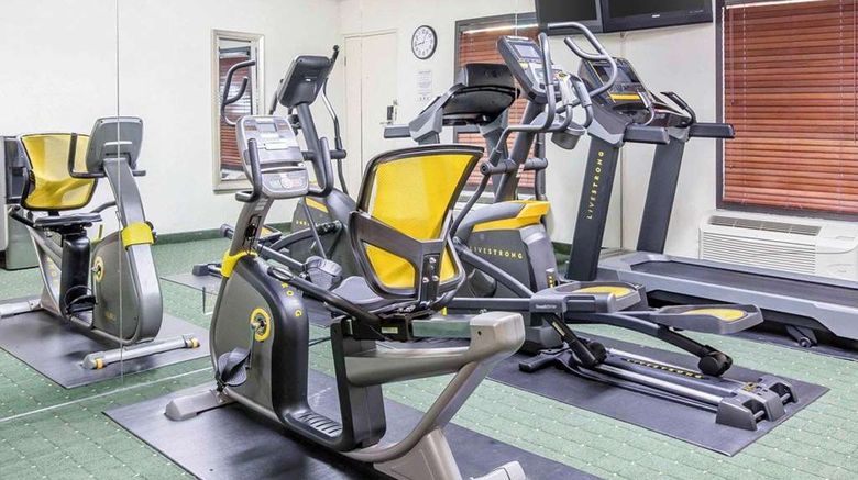 <b>Quality Inn Macon West Health</b>. Images powered by <a href="https://iceportal.shijigroup.com/" title="IcePortal" target="_blank">IcePortal</a>.