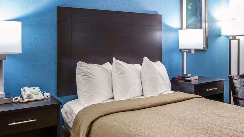 <b>Quality Inn Macon West Room</b>. Images powered by <a href="https://iceportal.shijigroup.com/" title="IcePortal" target="_blank">IcePortal</a>.