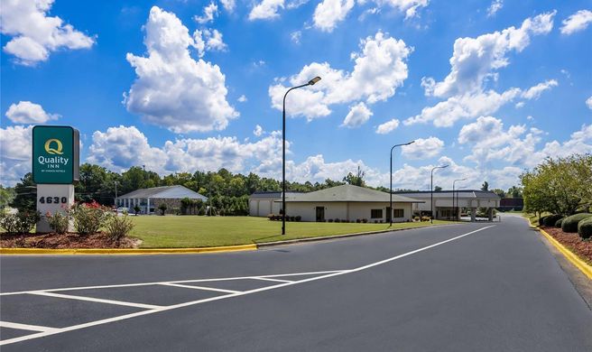 Quality Inn Macon West Exterior