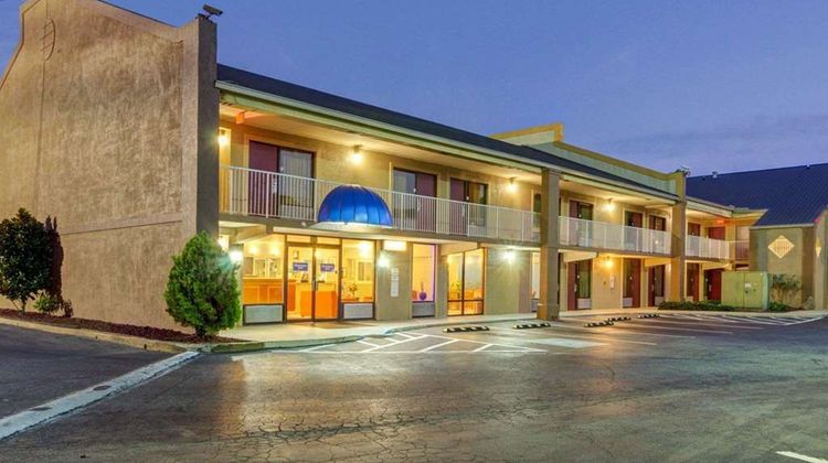 Rodeway Inn Norcross Exterior