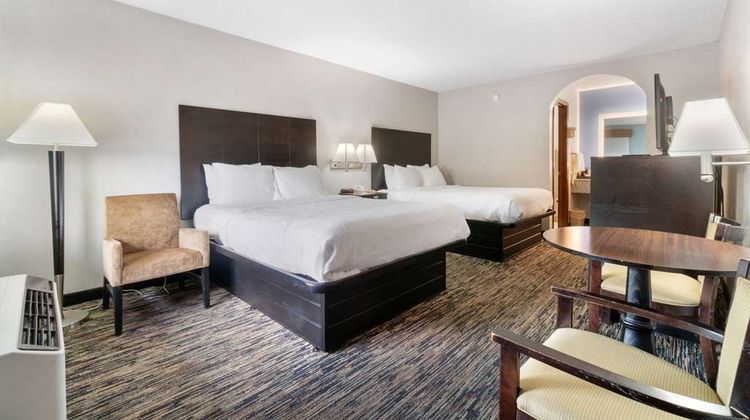 Quality Inn Room