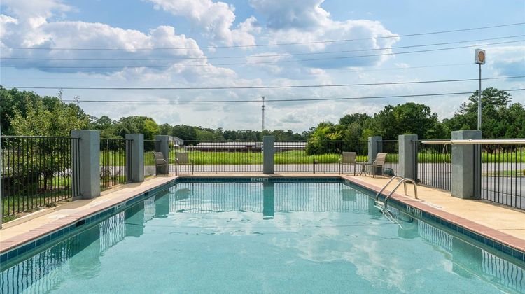 Quality Inn Pool