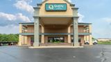 <b>Quality Inn Exterior</b>. Images powered by <a href="https://iceportal.shijigroup.com/" title="IcePortal" target="_blank">IcePortal</a>.