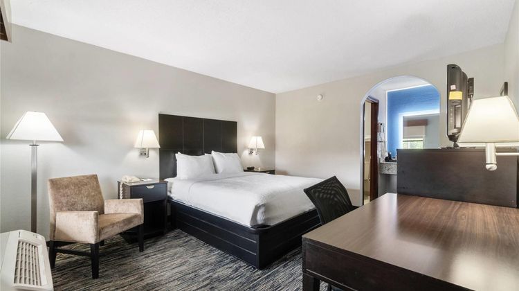 Quality Inn Room