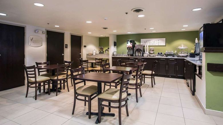 <b>Sleep Inn Atlanta Airport Restaurant</b>. Images powered by <a href="https://iceportal.shijigroup.com/" title="IcePortal" target="_blank">IcePortal</a>.