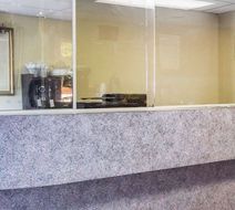 Econo Lodge Jonesboro Lobby
