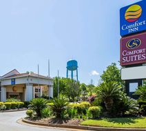 Clarion Pointe Exterior