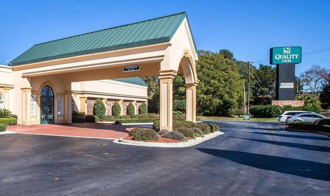 Quality Inn Richmond Hill Exterior
