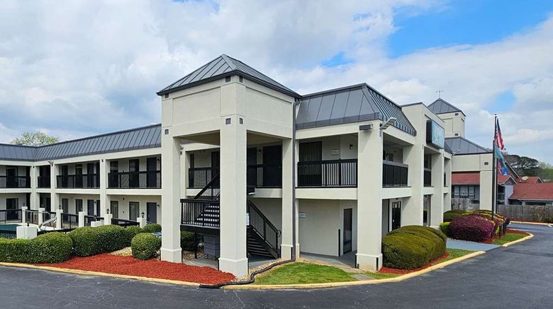 <b>Quality Inn near Six Flags Exterior</b>. Images powered by <a href="https://iceportal.shijigroup.com/" title="IcePortal" target="_blank">IcePortal</a>.