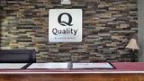 Quality Inn near Six Flags Lobby