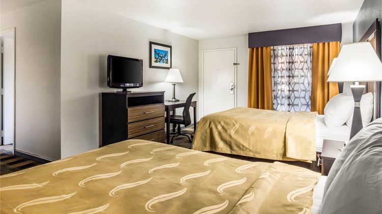 Quality Inn near Six Flags Suite