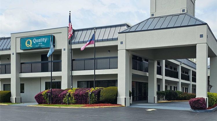 Quality Inn near Six Flags Exterior