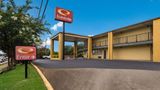 <b>Econo Lodge Thomaston Exterior</b>. Images powered by <a href="https://iceportal.shijigroup.com/" title="IcePortal" target="_blank">IcePortal</a>.
