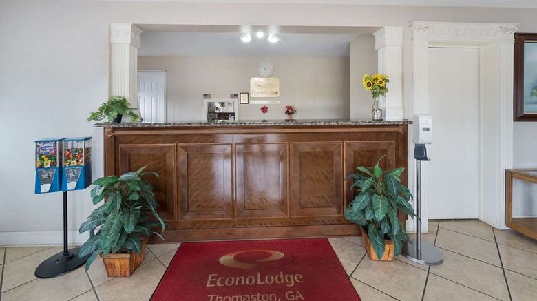 <b>Econo Lodge Thomaston Lobby</b>. Images powered by <a href="https://iceportal.shijigroup.com/" title="IcePortal" target="_blank">IcePortal</a>.