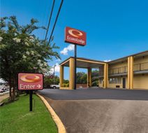 Econo Lodge Thomaston Exterior