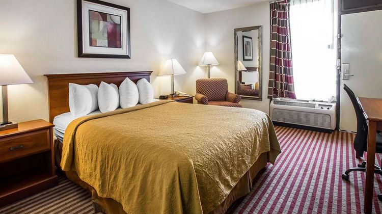 Quality Inn Madison Room