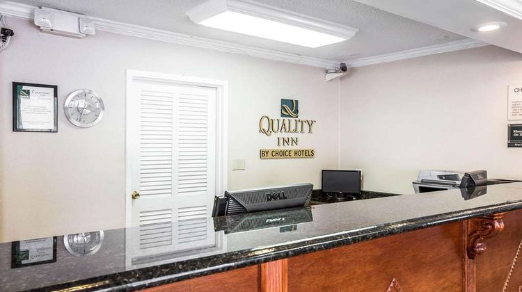 Quality Inn Madison Lobby