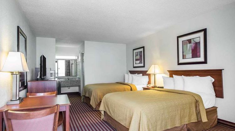 Quality Inn Madison Room