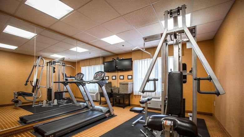 <b>Comfort Inn & Suites Health</b>. Images powered by <a href="https://iceportal.shijigroup.com/" title="IcePortal" target="_blank">IcePortal</a>.