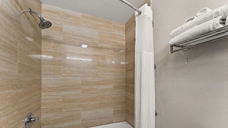 <b>Quality Inn Sandersville Room</b>. Images powered by <a href="https://iceportal.shijigroup.com/" title="IcePortal" target="_blank">IcePortal</a>.